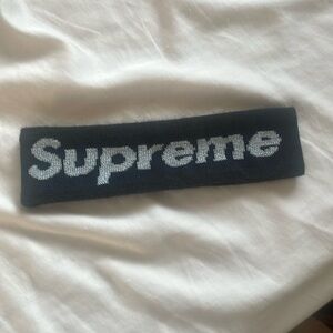 Supreme headband